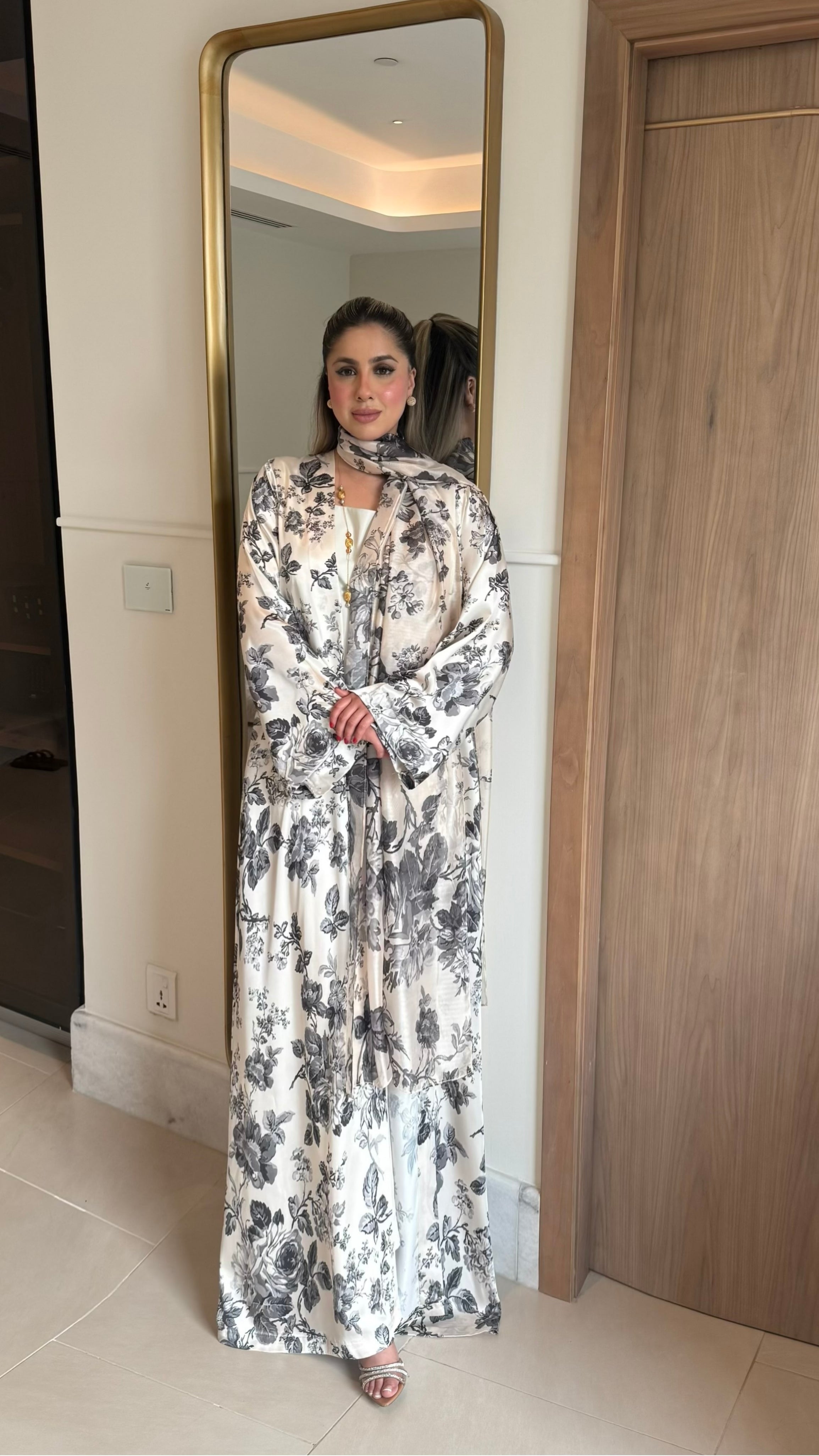 Nourhan - White Printed Abaya