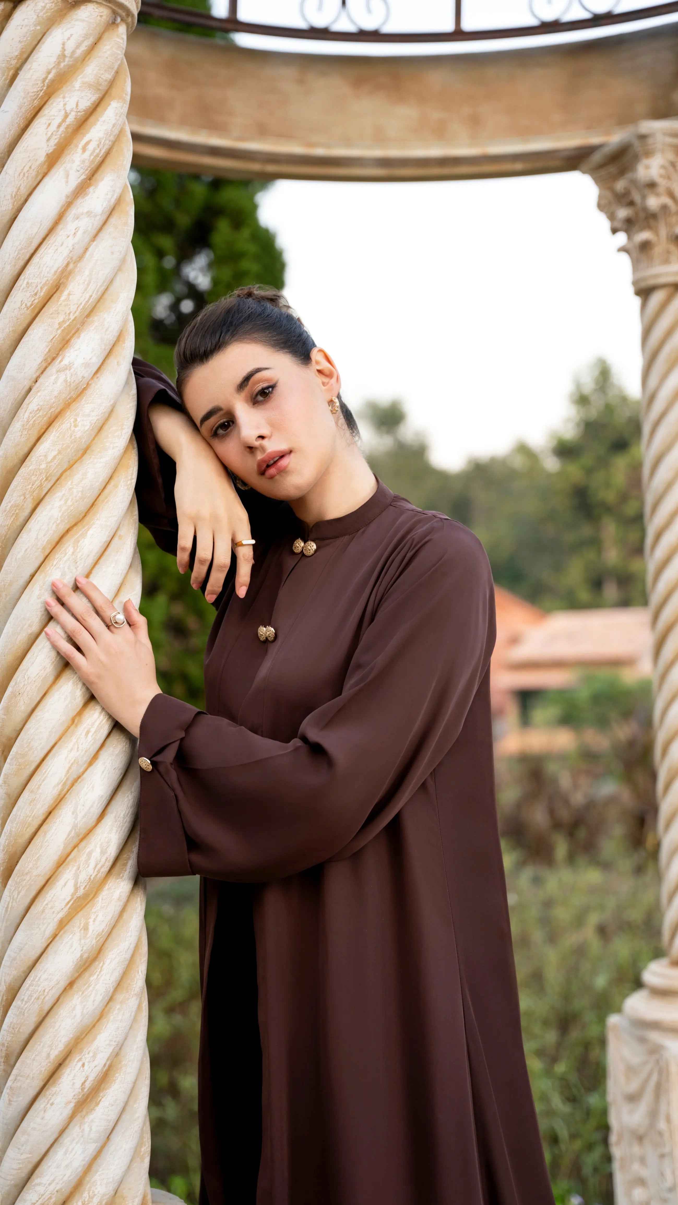 Elegant-coat-style-abaya